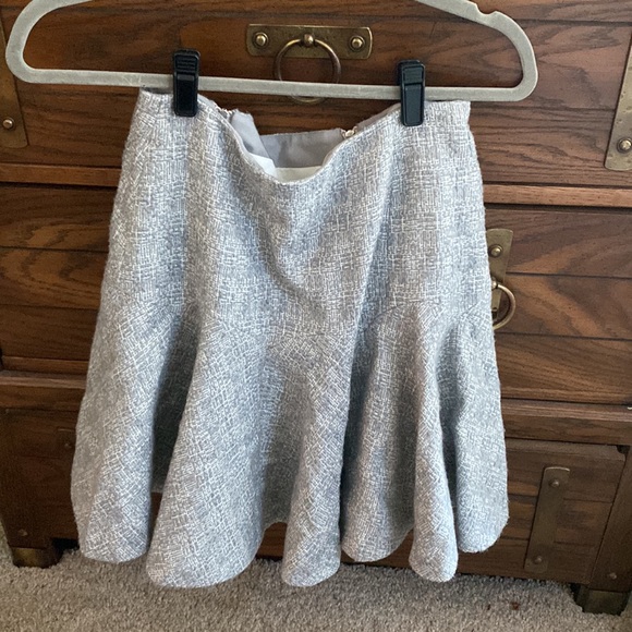 Rebecca Taylor Tweed Flounce Skirt, Size 4 - Picture 5 of 5